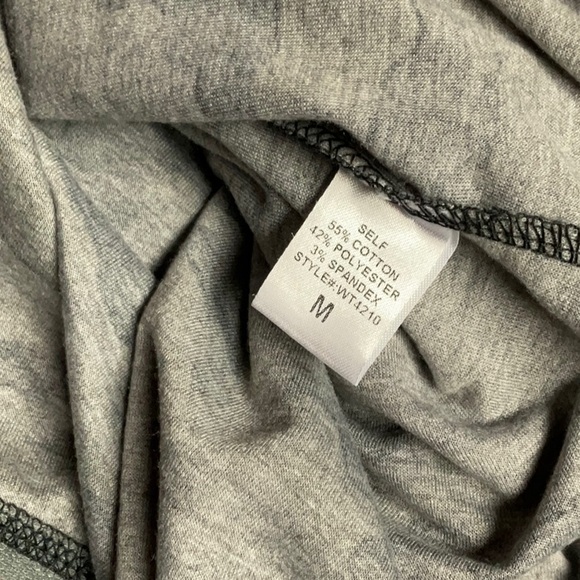 Camo Side Snaps Weekender Top - Picture 12 of 12